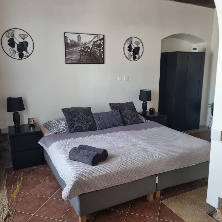 Vila Lucia - Apartman 1 Pilsen Exterior foto